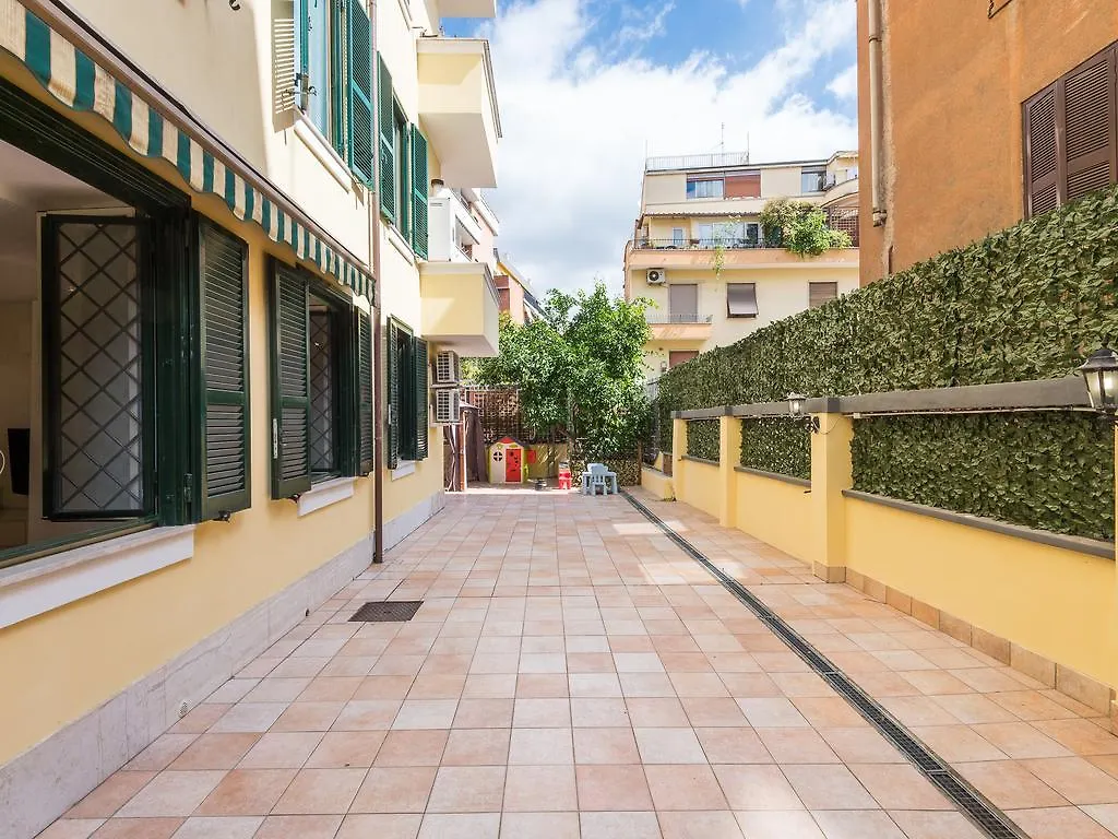 St. Thomas Apartment Rome 0*,  Italy