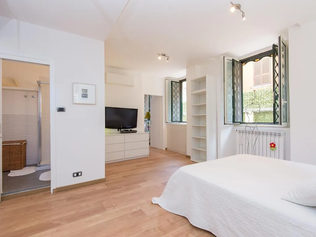 St. Thomas Apartment Rome